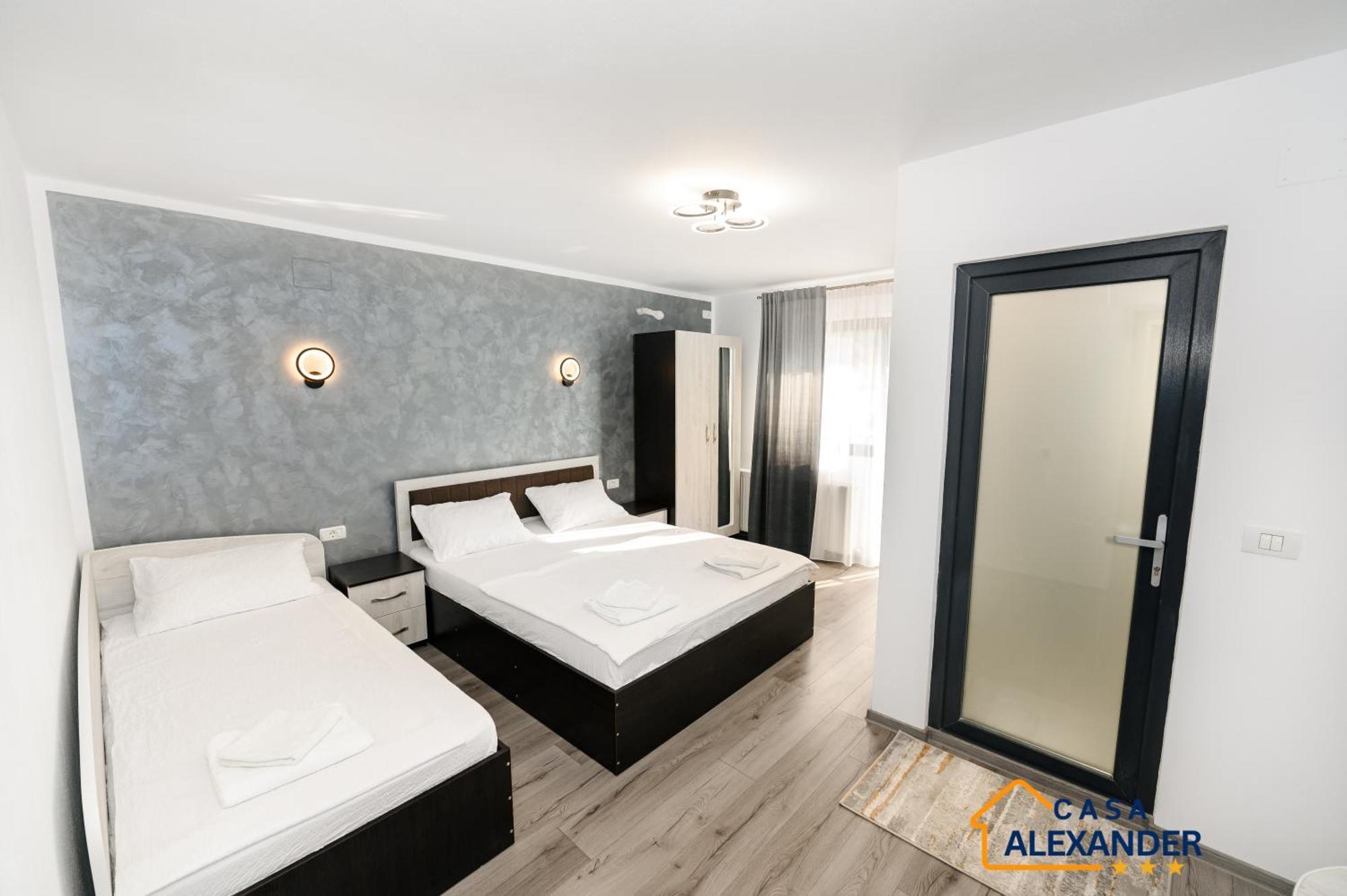 Casa Alexander Hotel Calimanesti Exterior photo